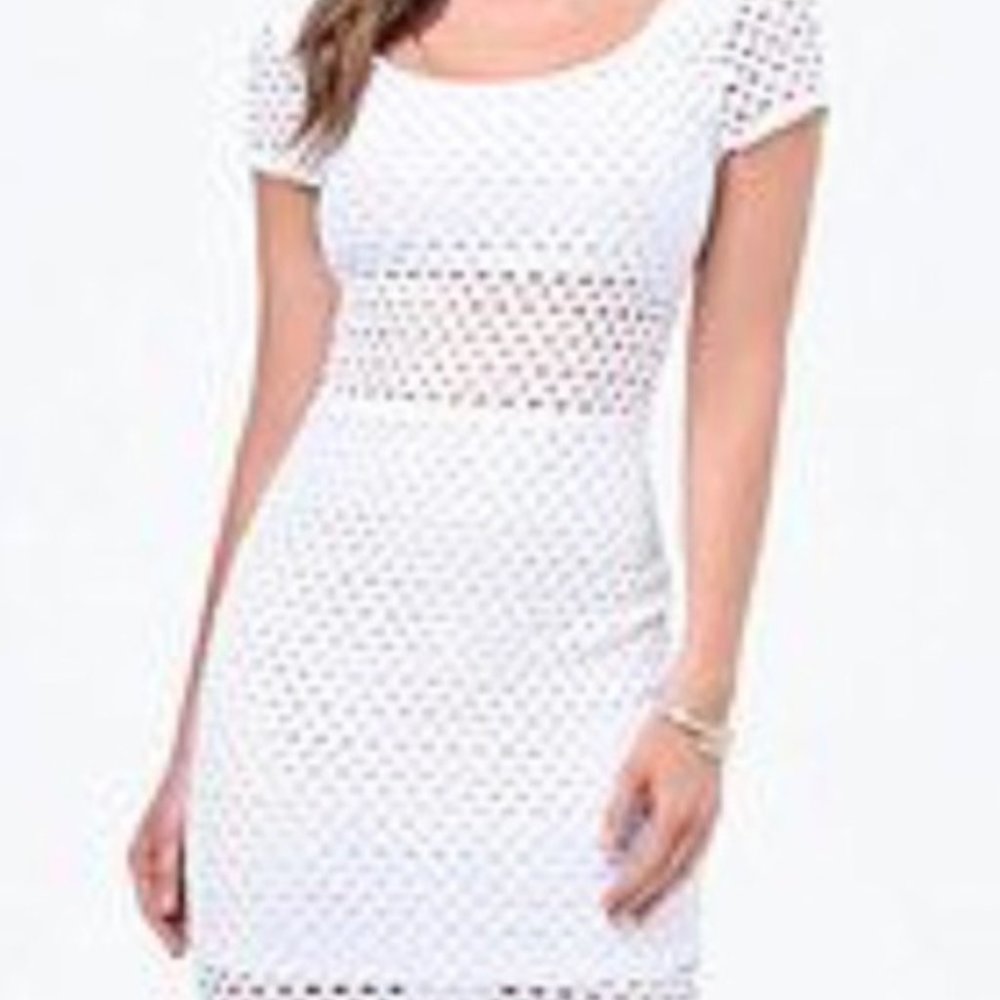 NWT BEBE  Eyelet Midi White Robe Ceillet Dress Sz. XS